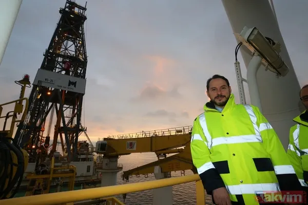 Bakan Berat Albayrak, Türkiye’nin ilk sondaj gemisini inceledi - 7