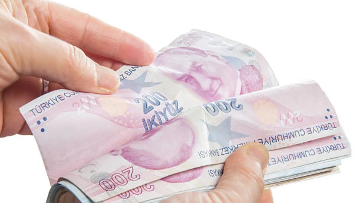 Temmuz zamlı emekli promosyonları ne kadar olacak? 2025 Temmuz zamlı liste: Ziraat, Halkbank, Garanti, Vakıfbank, İş Bankası...