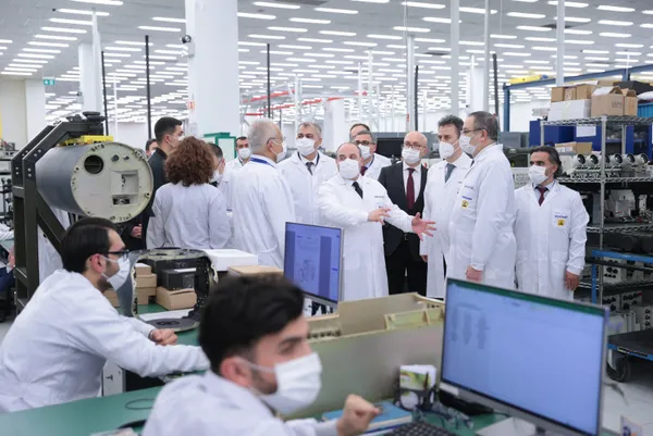 bayraktar-ihasihalarda-yerli-teknoloji-ambargo-uygulandi-aselsan-uretti-1616227522261.jpg Bayraktar İHA/SİHA'larda yerli teknoloji! Ambargo uygulandı! ASELSAN üretti-2