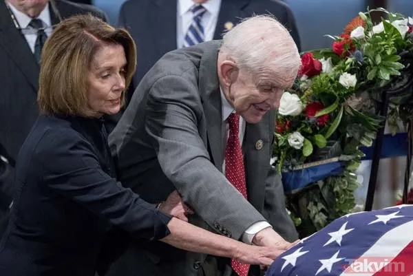 ABD'li Senatör McCain için Kongre'de tören düzenlendi - 19