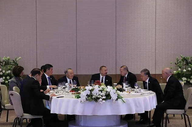 Başkan Erdoğan: YPG giderse rejim girebilir
