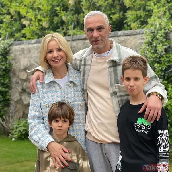 Esra Erol’un evine bakın! 14 yıllık aşk yuvası! “Hem şık hem sade” İşte eşi Ali Özbir ve 2 çocuğuyla yaşadığı zevkle döşenmiş evi... - 3