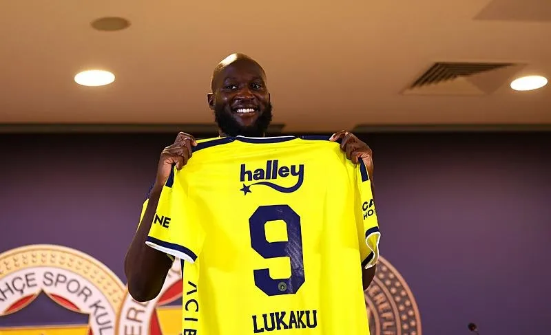fenerbahcede-forma-numaralari-degisti-7-ve-9-numara-1786710128628.jpeg Fenerbahçe'de forma numaraları değişti! 7 ve 9 numara...-3