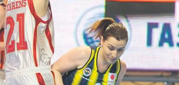 Kızlarımız final için parkede