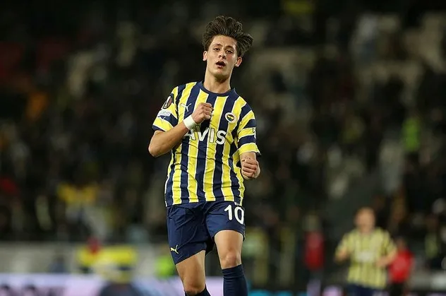Fenerbahçe'nin genç yıldızı Arda Güler Avrupa'nın dilinde! En heyecan verici 50 genç arasına girdi