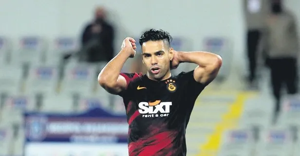 Herkes gitti Falcao kaldı