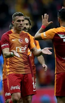 TT Arena'da Lukas Podolski show!