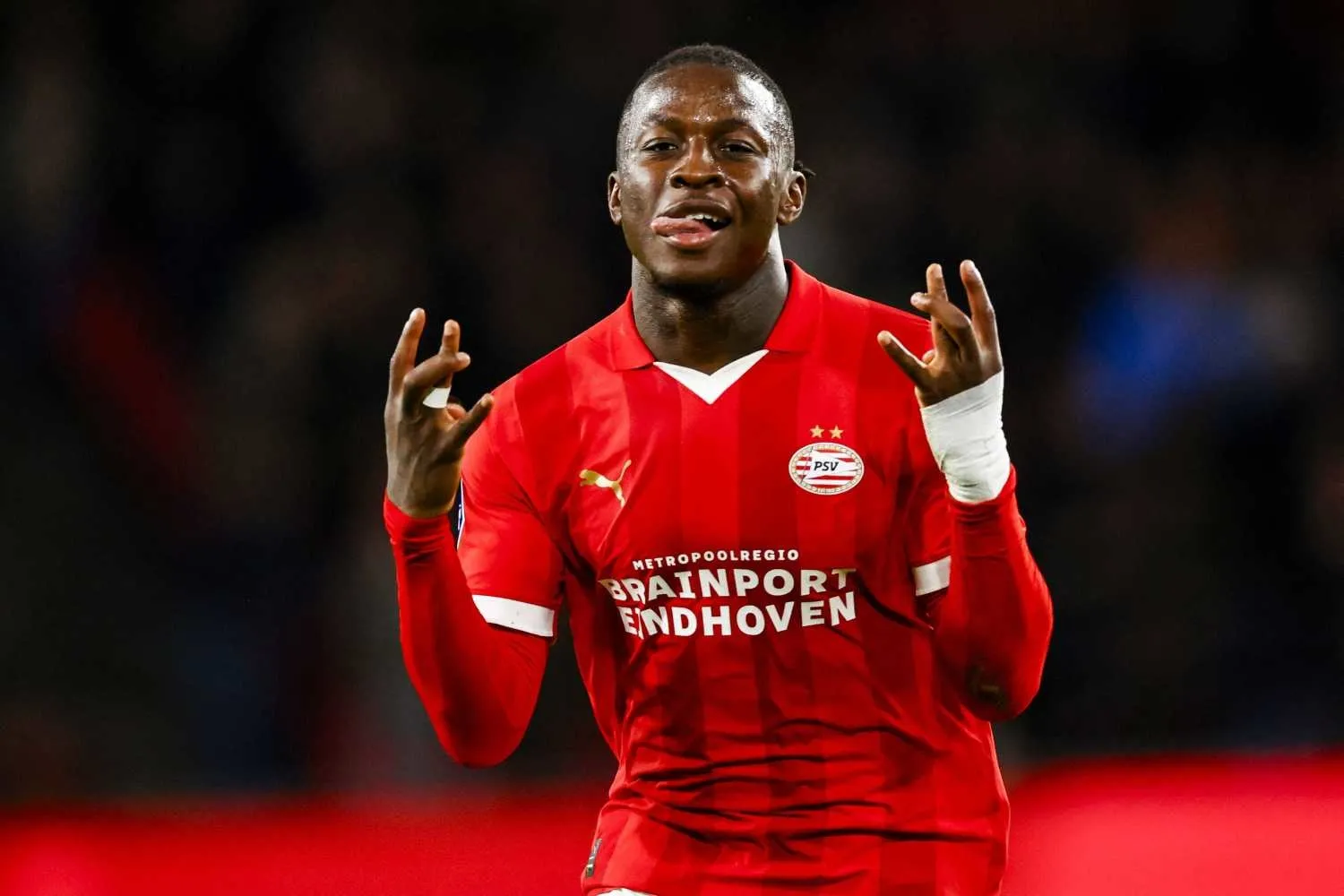 Fenerbahçe'ye gözlerin pasını silecek 22'lik yıldız adayı! - 25