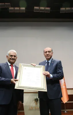 AK Parti tüzüğüne Genel Başkan Vekilliği eklendi