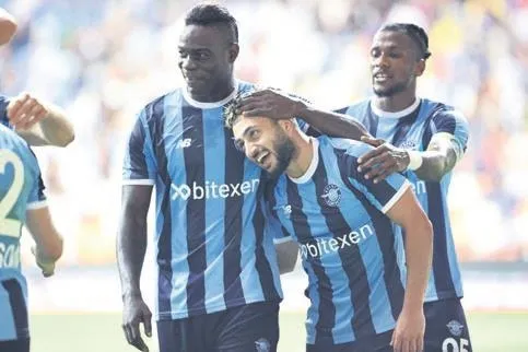 torino-besiktasin-genc-yildizi-ridvan-yilmaz-icin-teklifini-5-milyon-euroya-cikardi-1654727257912.jpeg Torino, Beşiktaş'ın genç yıldızı Rıdvan Yılmaz için teklifini 5 milyon Euro'ya çıkardı-11