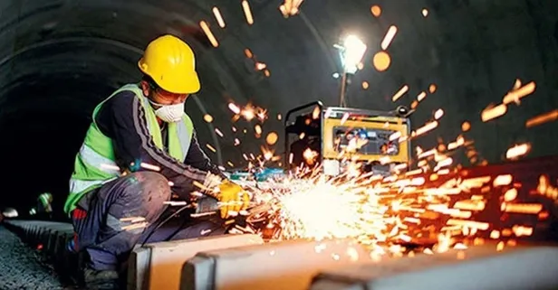 Bakan Varank'tan sanayi üretim verileri hakkında açıklama!