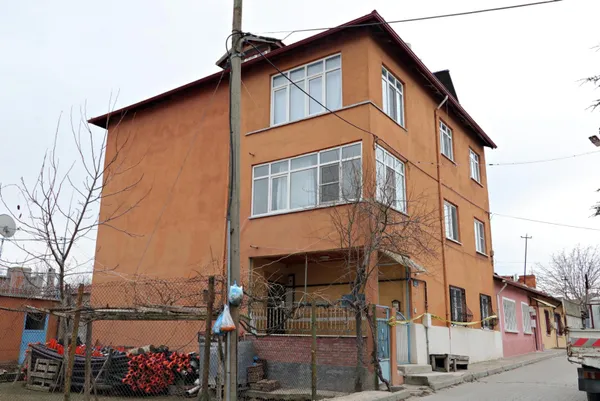 eskisehirde-mutant-virus-panigi-evler-karantinada-1612784782740.jpg Eskişehir'de mutant virüs paniği! Evler karantinada-3