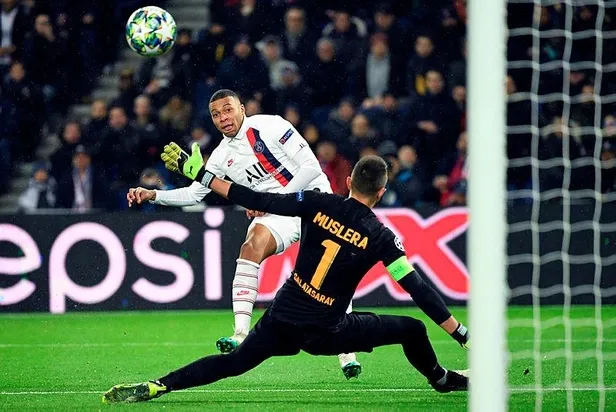 Tükeniş! Real’den 6 yiyen Galatasaray PSG’ye de 5 golle boyun eğdi, Avrupa’ya veda etti...-2