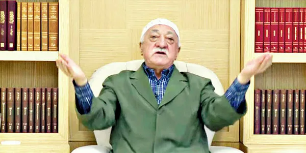 SON DAKİKA: FETÖ elebaşı Fetullah Gülen felç mi geçirdi? İşte son videosunun ardından sızan bilgiler!-3