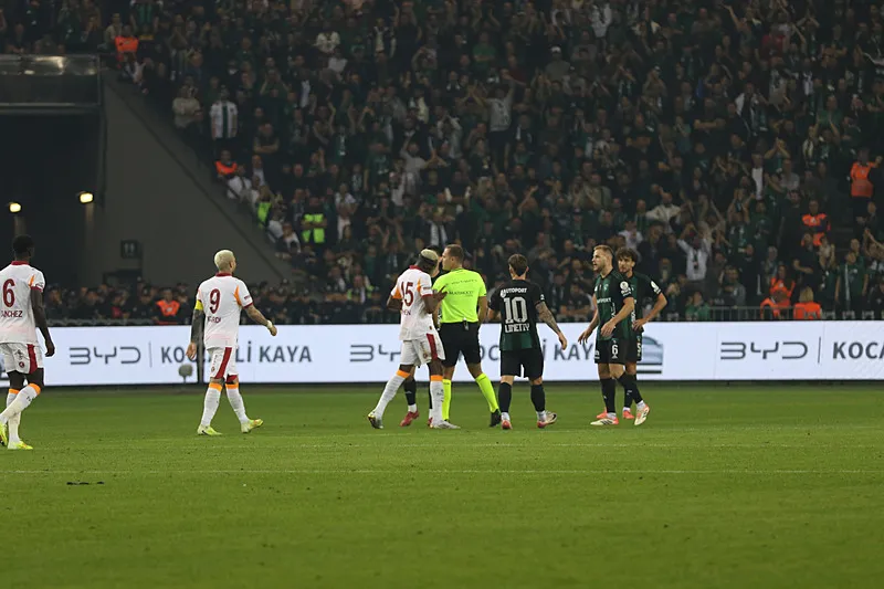 Galatasaray'ın Kocaelispor yenilgisi sonrası şok sözler! "Tembellik ve gevşeme" - 6