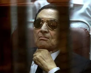 Sisi’nin mahkemesi Mübarek’i beraat ettirdi