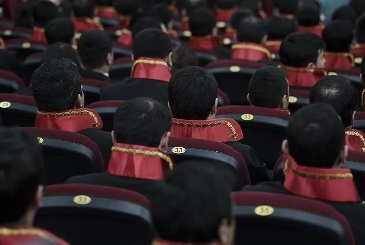 İşte açığa alınan FETÖ’cü hakim ve savcılar