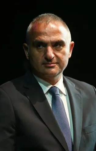 Son dakika: Bakan Ersoy'dan 'turizmde yeni normale geçiş' açıklaması: Hepsi açılacak