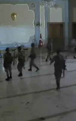 İstanbul'daki 15 Temmuz davalarında ilk karar