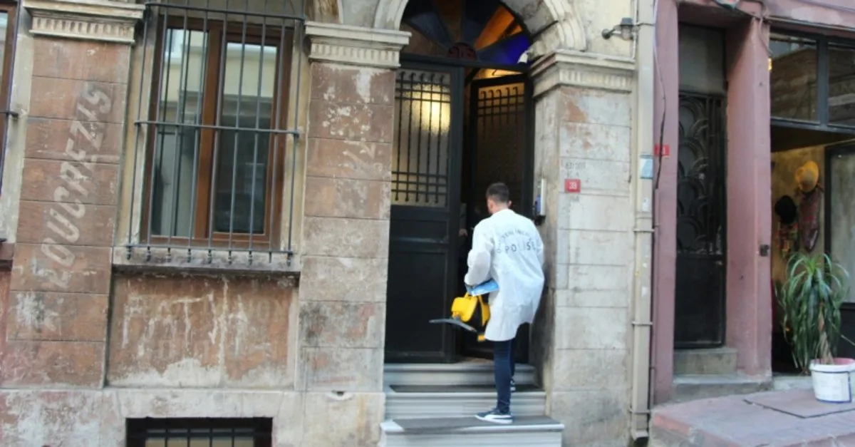 beyoglu nda apart otelde 2 ingiliz