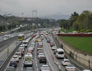 Kısıtlama sonrası İstanbul’da trafik yoğunluğu