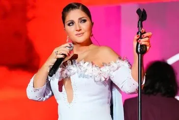 Sibel Can Aspendos'ta muhteşem bir geceye imza attı