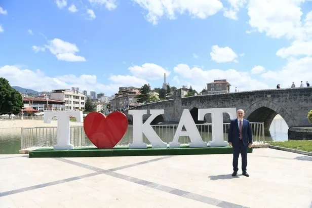 ulastirma-ve-altyapi-bakani-adil-karaismailoglu-tokatta-mujdeleri-siraladi-1593190865130.jpeg Ulaştırma ve Altyapı Bakanı Adil Karaismailoğlu Tokat'ta müjdeleri sıraladı!-3