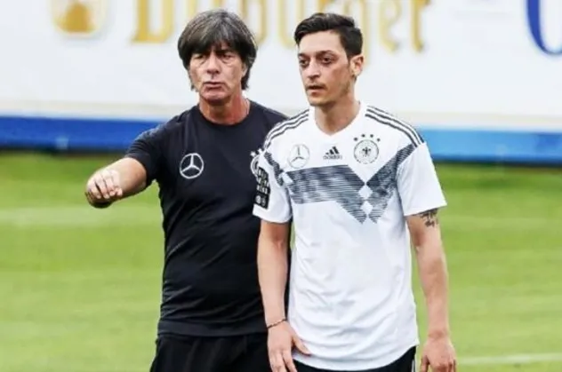 Löw'den Mesut Özil açıklaması!
