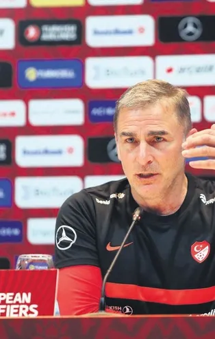 A Milli Takım Teknik Direktörü Stefan Kuntz, Cebelitarık maçı öncesi konuştu