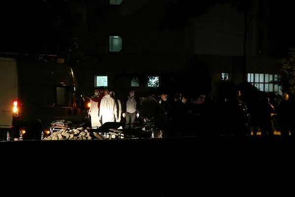 1631157595358.jpg Kuzey Makedonya'da koronavirüs sağlık merkezinde yangın: 14 ölü-3