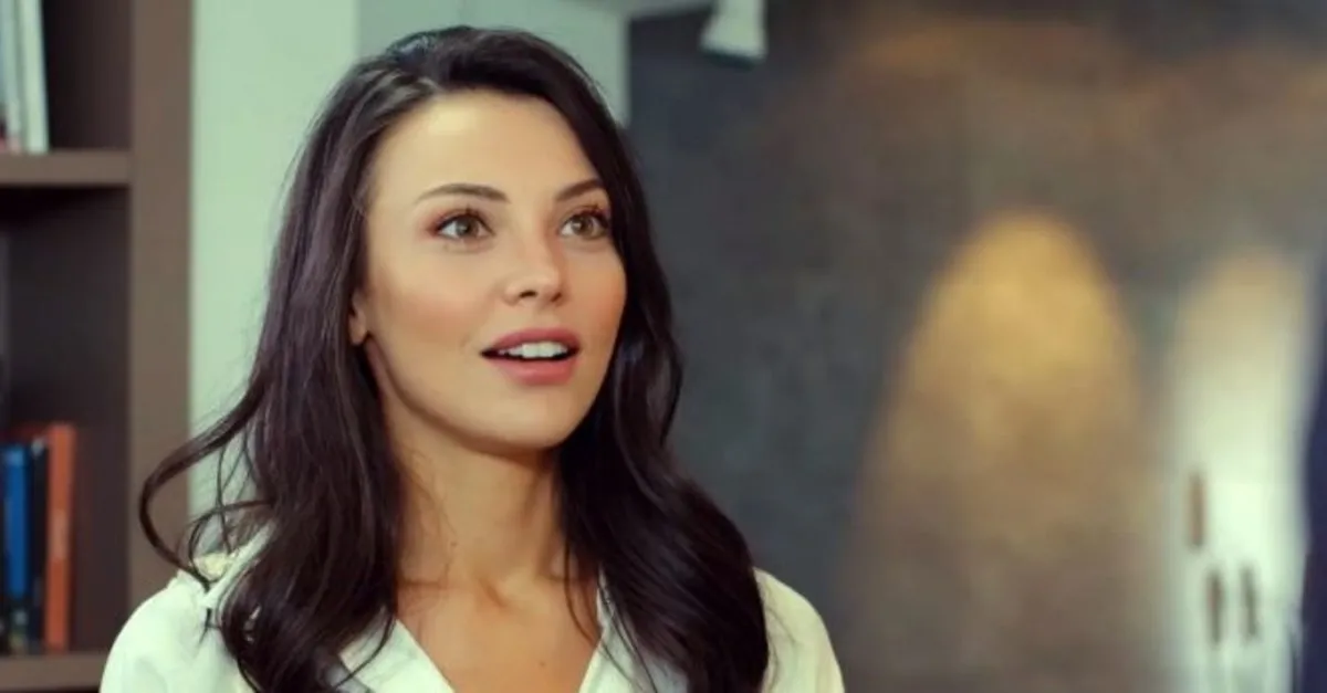 tuvana turkay da estetik dehasi cikti tuvana turkay burnundan cenesine galeri takvim