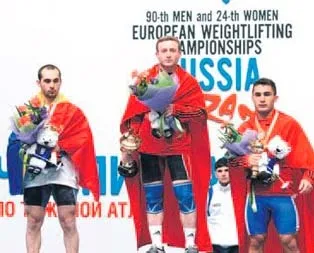 Halterde coştuk 10 madalya!