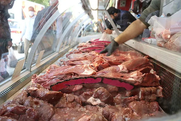 Şanlıurfa'da vatandaşlar sakatat almak için yarıştı!-4