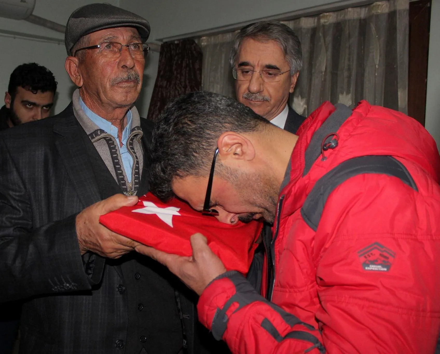 Halisdemir’den Sekin’lere taziye