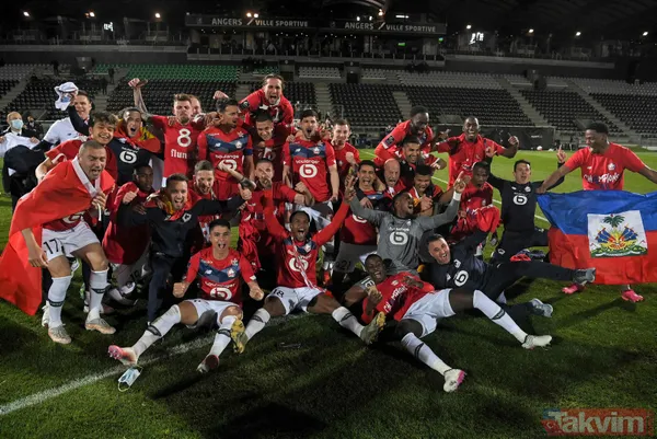 Şampiyon Lille'in kupası Bizim Çocukların elinde: Törende "Kral Burak Yılmaz" tezahüratları - 1