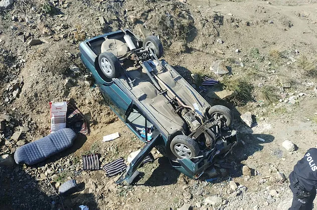 Konya'da feci kaza! Otomobil köprüden uçtu