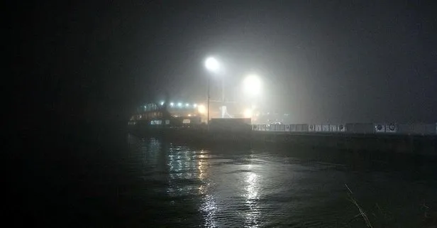 Çanakkale’de yoğun sis: Göz gözü görmüyor! Feribot seferleri normale döndü