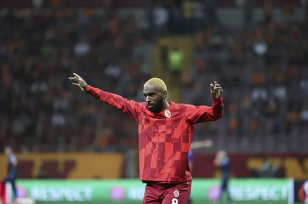 Galatasaray taraftarından Ryan Babel'e şok! Silmek zorunda kaldı