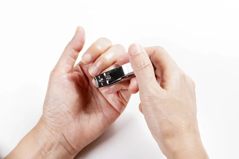 tirnak-makasindaki-bu-kucuk-cikinti-sizi-cok-sasirtacak-yillardir-kimse-bilmiyordu-1708029292151.jpg Tırnak makasındaki bu küçük çıkıntı bakın ne işe yarıyormuş! Yıllardır kimse bilmiyordu-4