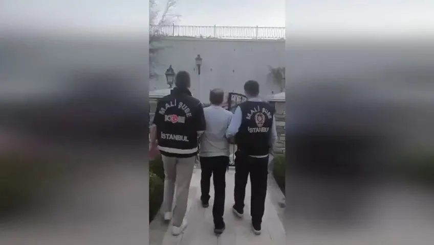 alihan-kuris-suc-orgutune-3-dalga-54-gozalti-karari-11-sirket-ve-3-dernege-kayyum-karari-1787658274392.jpeg Alihan Kuriş Suç Örgütüne 3. dalga: 54 gözaltı kararı! 11 şirket ve 3 derneğe kayyum: 35 şüpheli tutuklandı-4