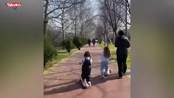 Sinem Kobal’dan kızlarıyla yepyeni paylaşım