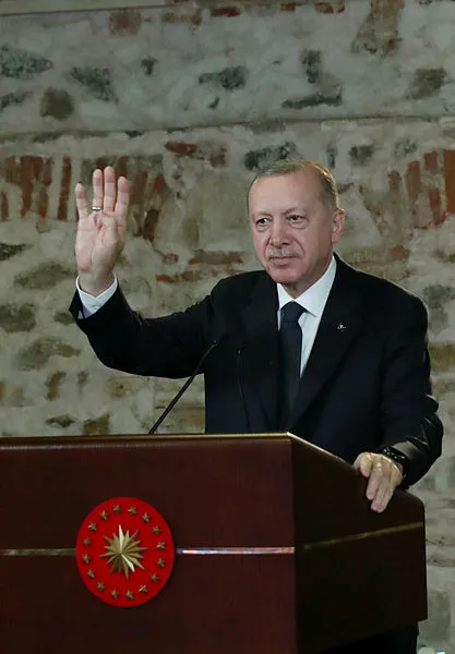 Başkan Recep Tayyip Erdoğan'dan CHP ve HDP'ye Boğaziçi tepkisi: Sizin orada ne işiniz var gidin siyasetinizi yapın!-3