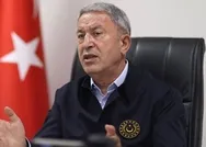 Son dakika: Bakan Akar duyurdu! PKKya operasyon sinyali!