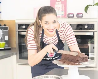 Yeni moda Konyalı Sally!