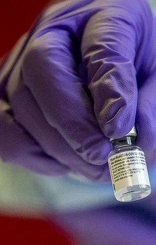 SON DAKİKA: Avrupa'da aşı sonrası yaşanan ölümlerle ilgili flaş açıklama: Sebebi Pfizer-BioNTech aşısı mı?