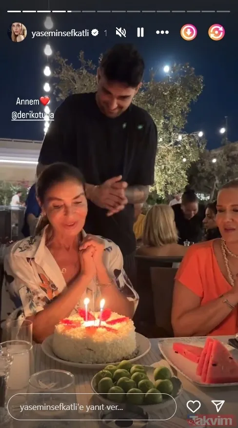 Derya Tuna'nın Mum Üflediği Anları Sosyal Medya Hesabından Paylaşan Yasemin Şefkatli, Görüntüye 'Annem' Notunu Düştü.