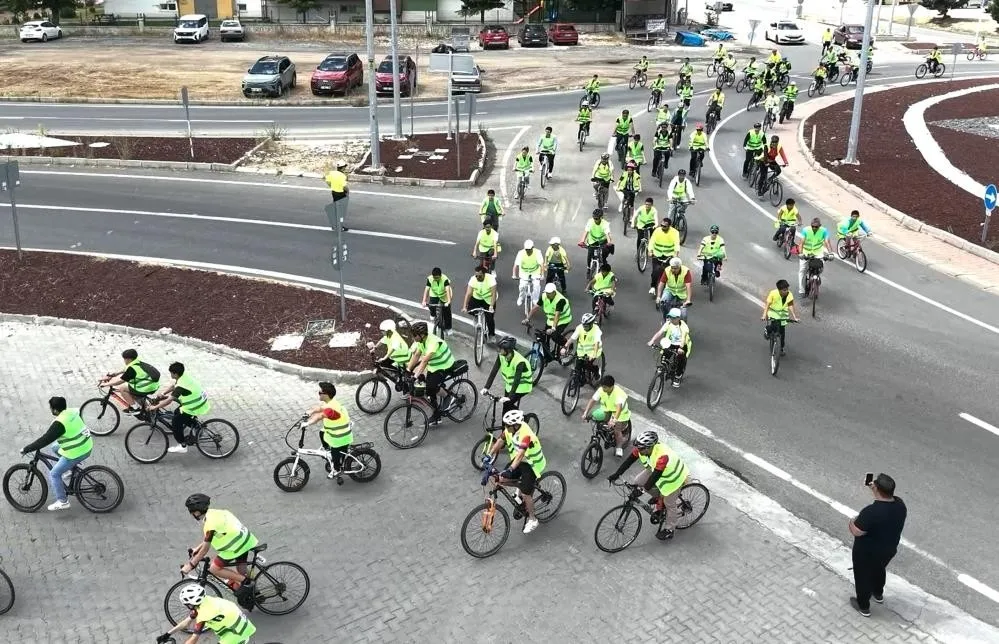 1781442718074.jpeg Milli güç vitrinde! Kırıkkale'de silahlar, Aile Festivali’nde ilgi gördü-3