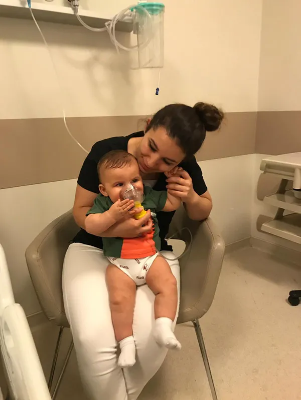 son-dakika-7-aylik-ali-emirin-olumu-turkiyeye-yasa-bogmustu-mahkemede-bashekim-ve-doktor-hakkinda-flas-karar-1610612639477.jpg SON DAKİKA: 7 aylık Ali Emir'in ölümü Türkiye'yi yasa boğmuştu! Mahkemede başhekim ve doktor hakkında flaş karar-4