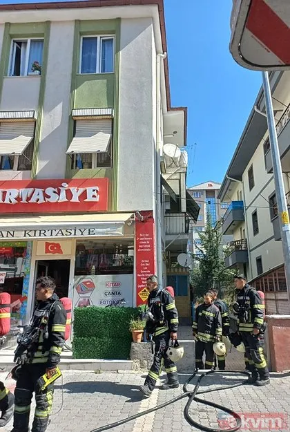 Anne oğul arasında para krizi: Evi ateşe verdi!