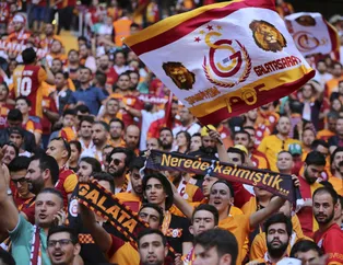 Galatasaray, 21. şampiyonluğu kutluyor